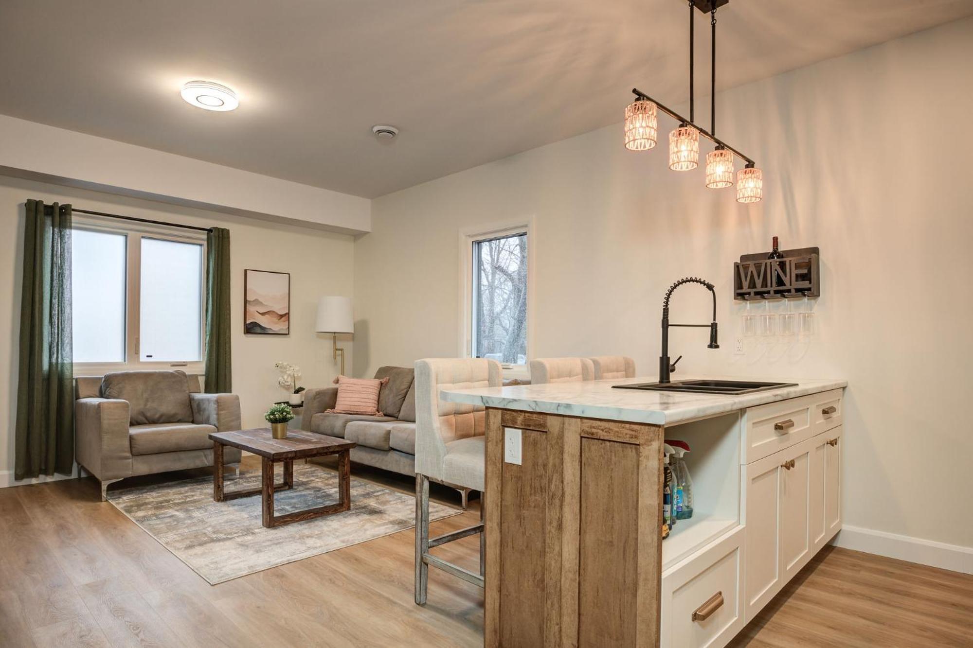 Chic Suite By Westlynn Little Current Esterno foto
