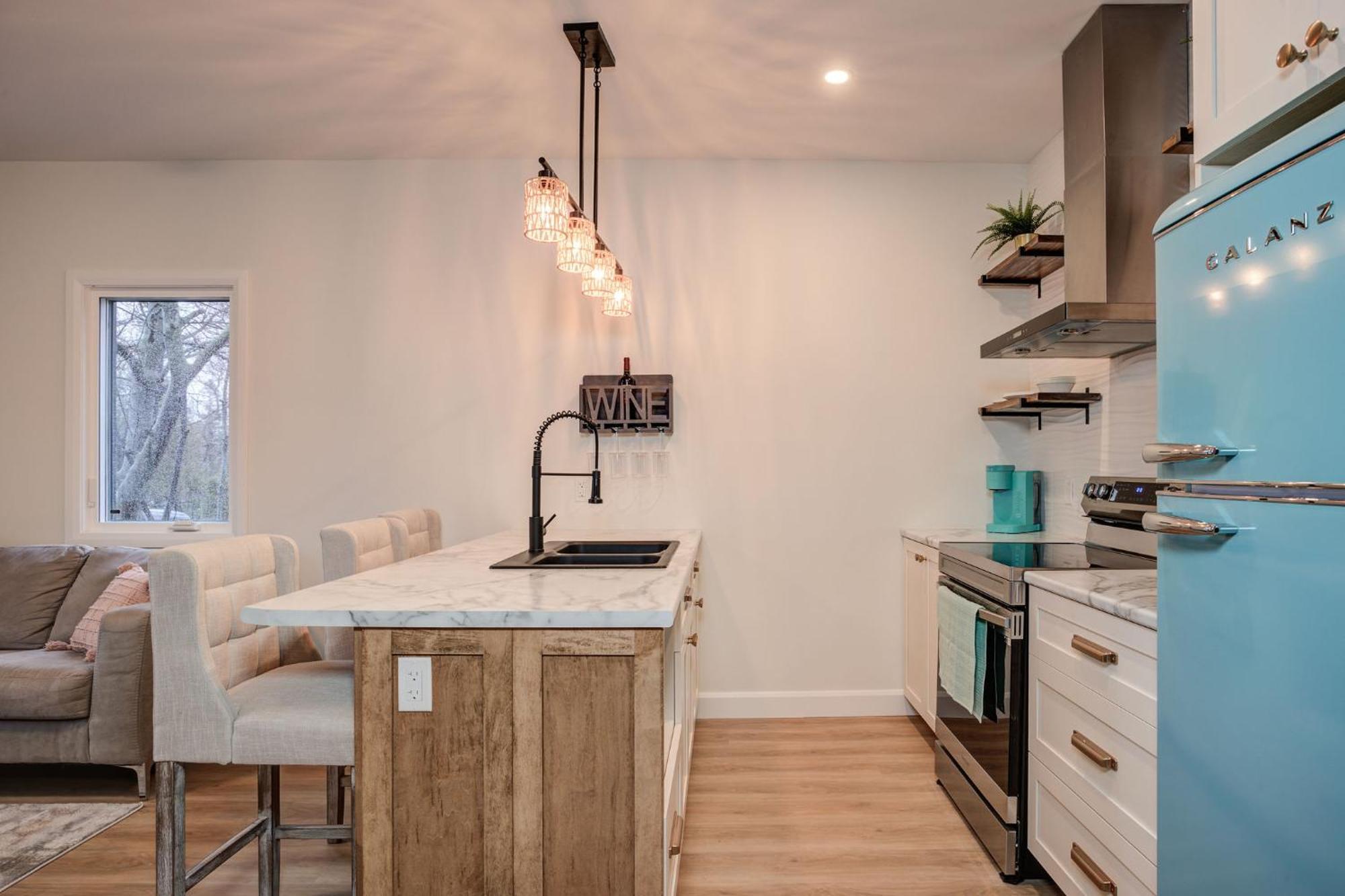 Chic Suite By Westlynn Little Current Esterno foto